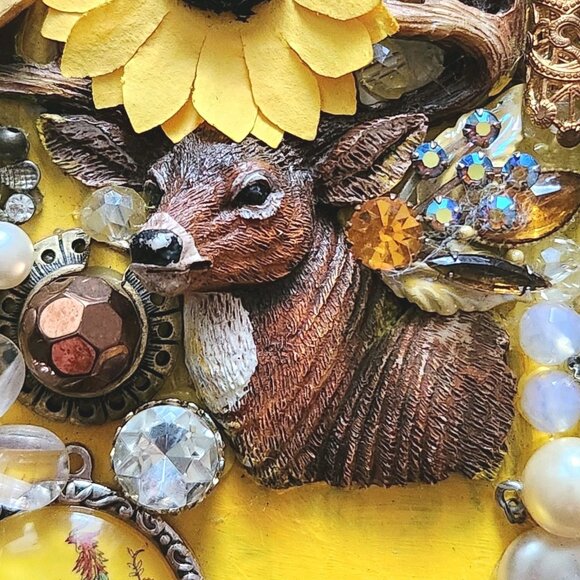 Vintage Moose Button Bead Art Hanging Wall Decor Handmade Artisan OOAK Rare - Picture 2 of 11